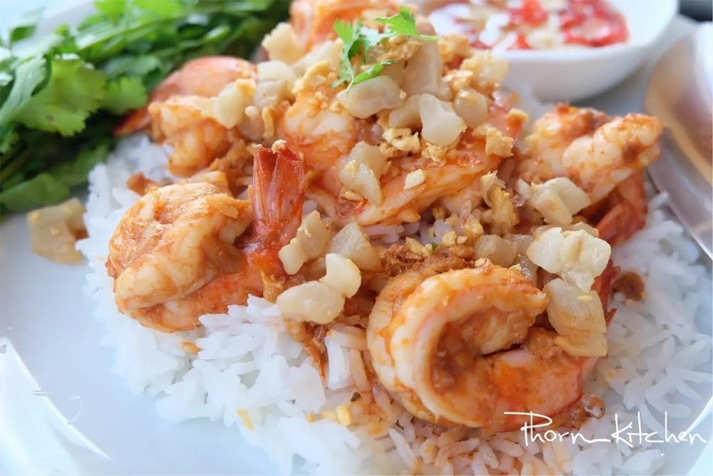 กุ้งกระเทียม